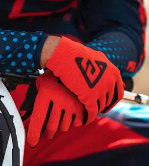 Answer Gloves