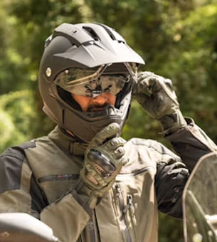 VCAN Adventure Helmets