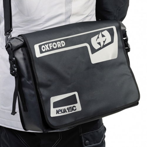 Oxford Products Aqua 15C Commuter Laptop Bag Lifestyle                                                                                                                                                                                                         