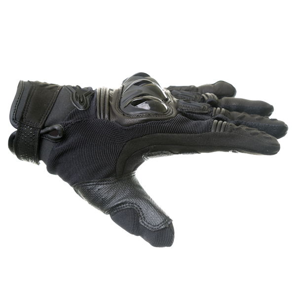 Alpinestars Megawatt Hard Knuckle Black Motocross Gloves Thumb side                                                                                                                                                                                            