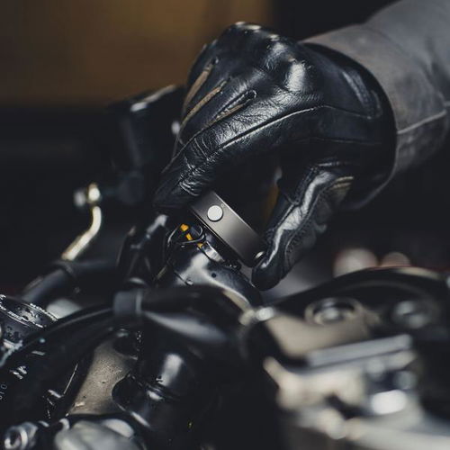 Beeline Moto Satnav Gun Metal Moto Sat nav