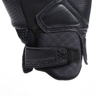 Unruly Ladies Ergo-Tek Gloves Black Ocean Depths