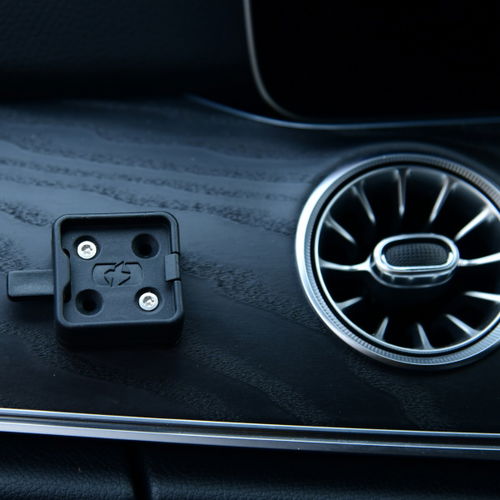 Oxford Products CLIQR Surface Device Mount Kit CLIQR Surface Device Mount Kit