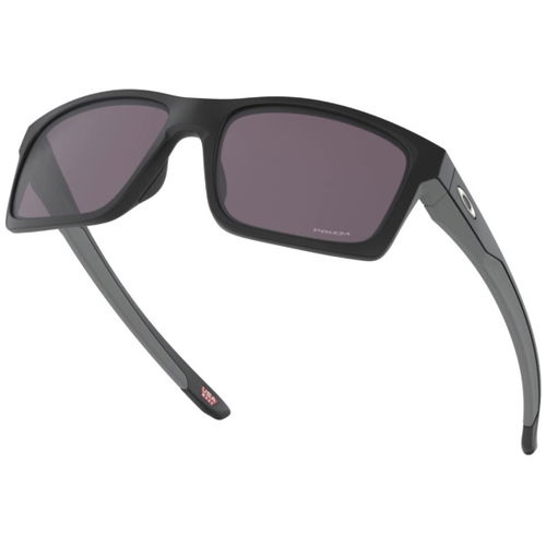 Oakley Mainlink XL Matte Black Prizm Grey Lens Prizm Grey Lens