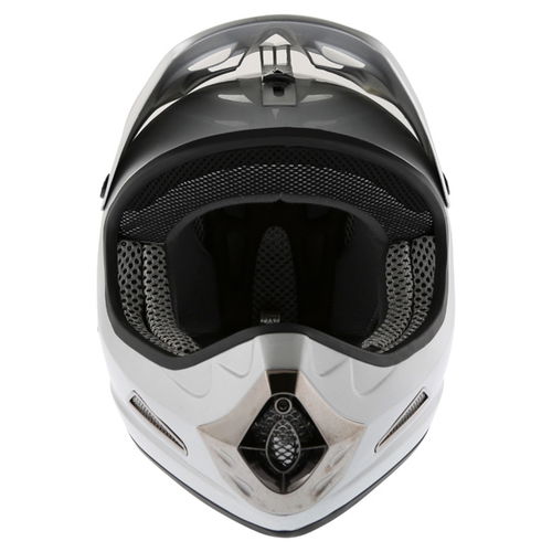 Takachi TK70 Silver Helmet Front                                                                                                                                                                                                                               